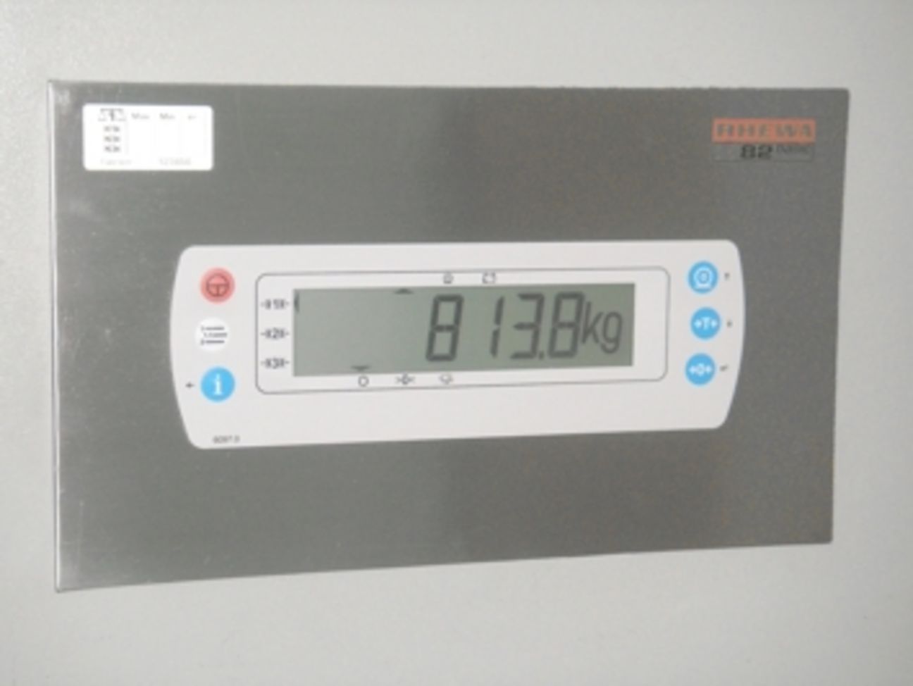 0204_Schaltschrankbefestigung_82basic_05