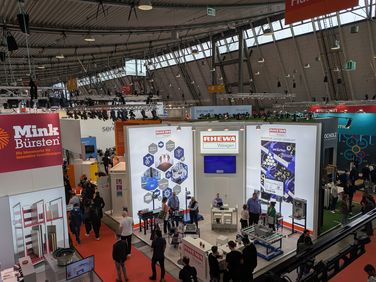 RHEWA Messestand in Halle 5